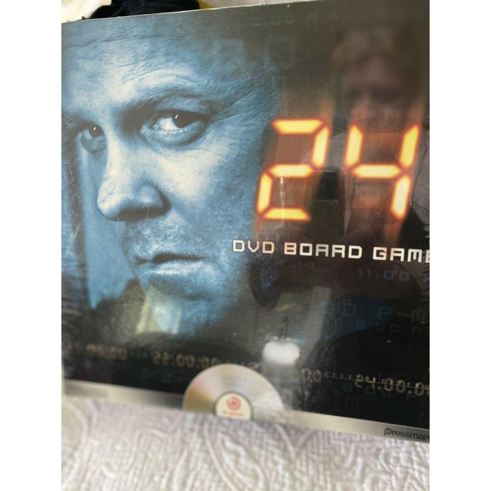 24 TV Series DVD Board Game Parker Brothers New!‎